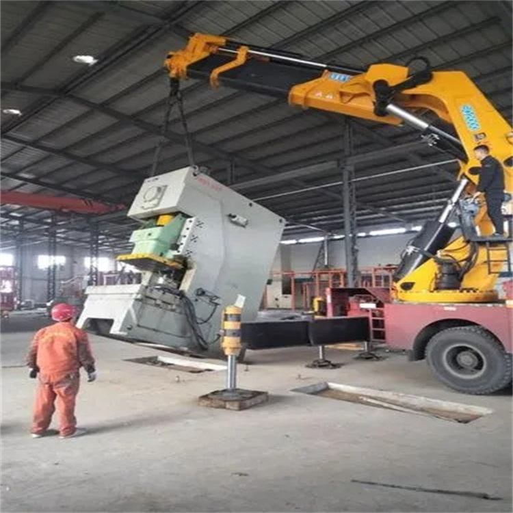 安州80吨折臂吊车出租附近电话