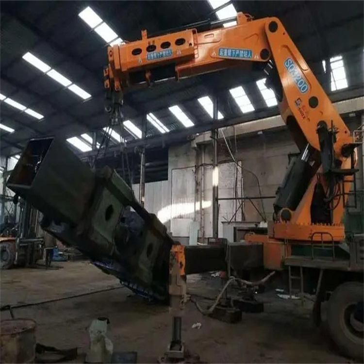 安州130吨折臂吊车出租吊机租赁附近电话